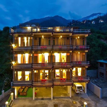 Oyo 10116 Hotel Rhythm Retreat Manāli Exterior foto